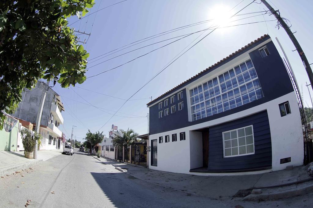 סנטה קרוז הואטולקו Hostal Azul Y Blanco מראה חיצוני תמונה