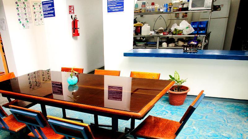 סנטה קרוז הואטולקו Hostal Azul Y Blanco מראה חיצוני תמונה